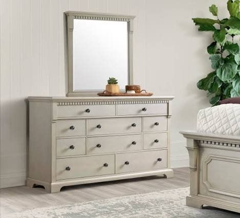 Wren White Oak 10 Drawer