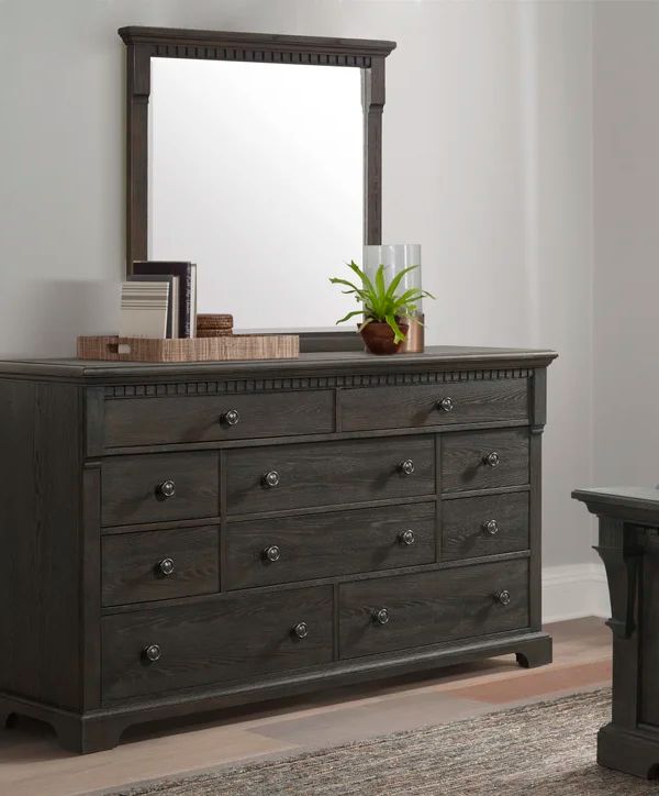 Wren — Dark Oak